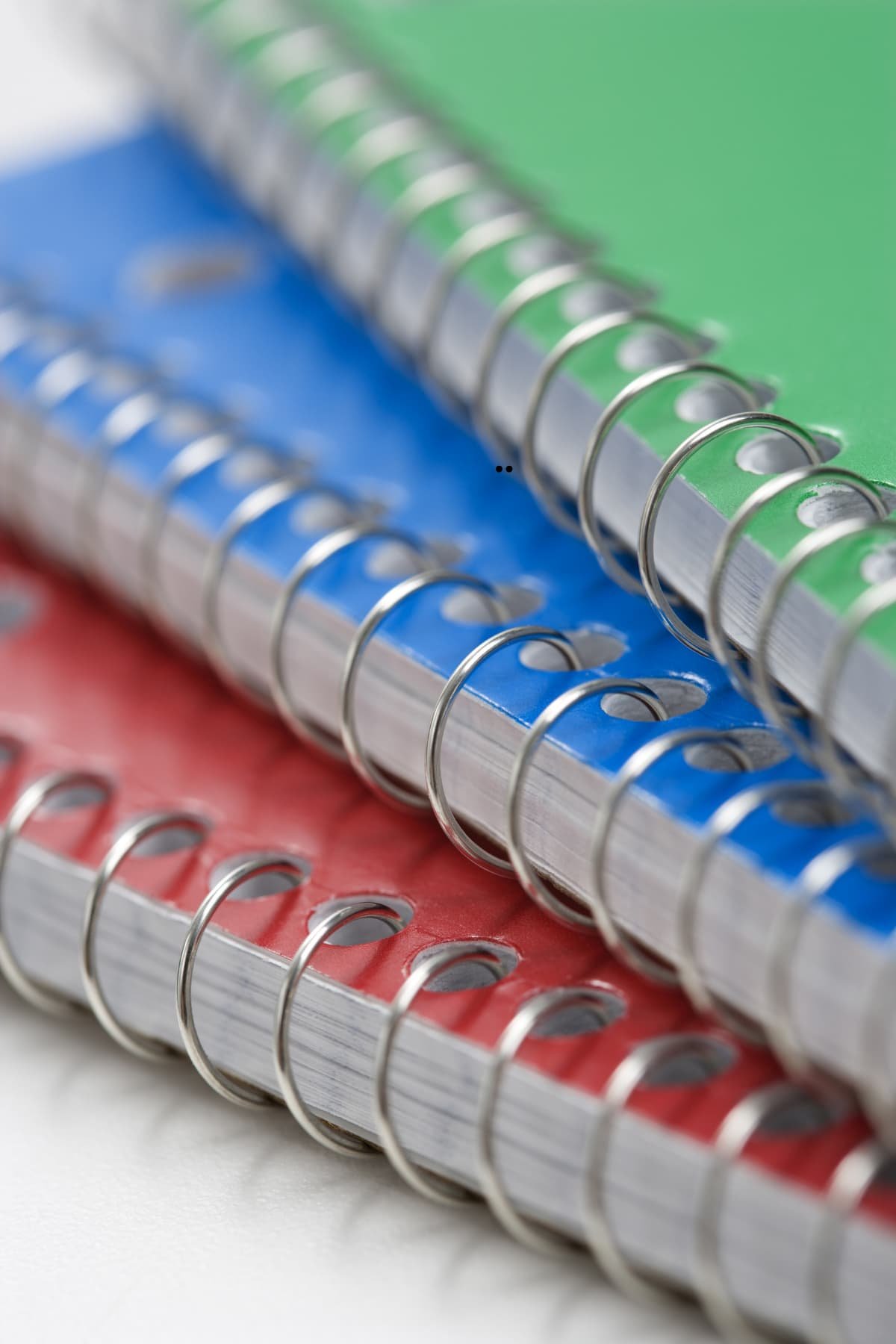 Spiralli Çizgili Defter A4 120 Yaprak
